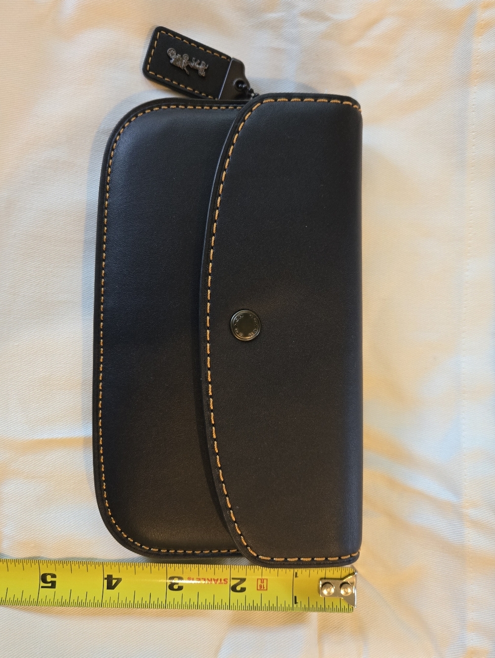 Coach Black Leather Glovetan Clutch - Picture 4 of 9
